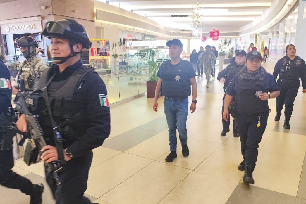 Refuerza Policía Municipal vigilancia en plazas y zonas comerciales durante este sábado de Buen Fin
